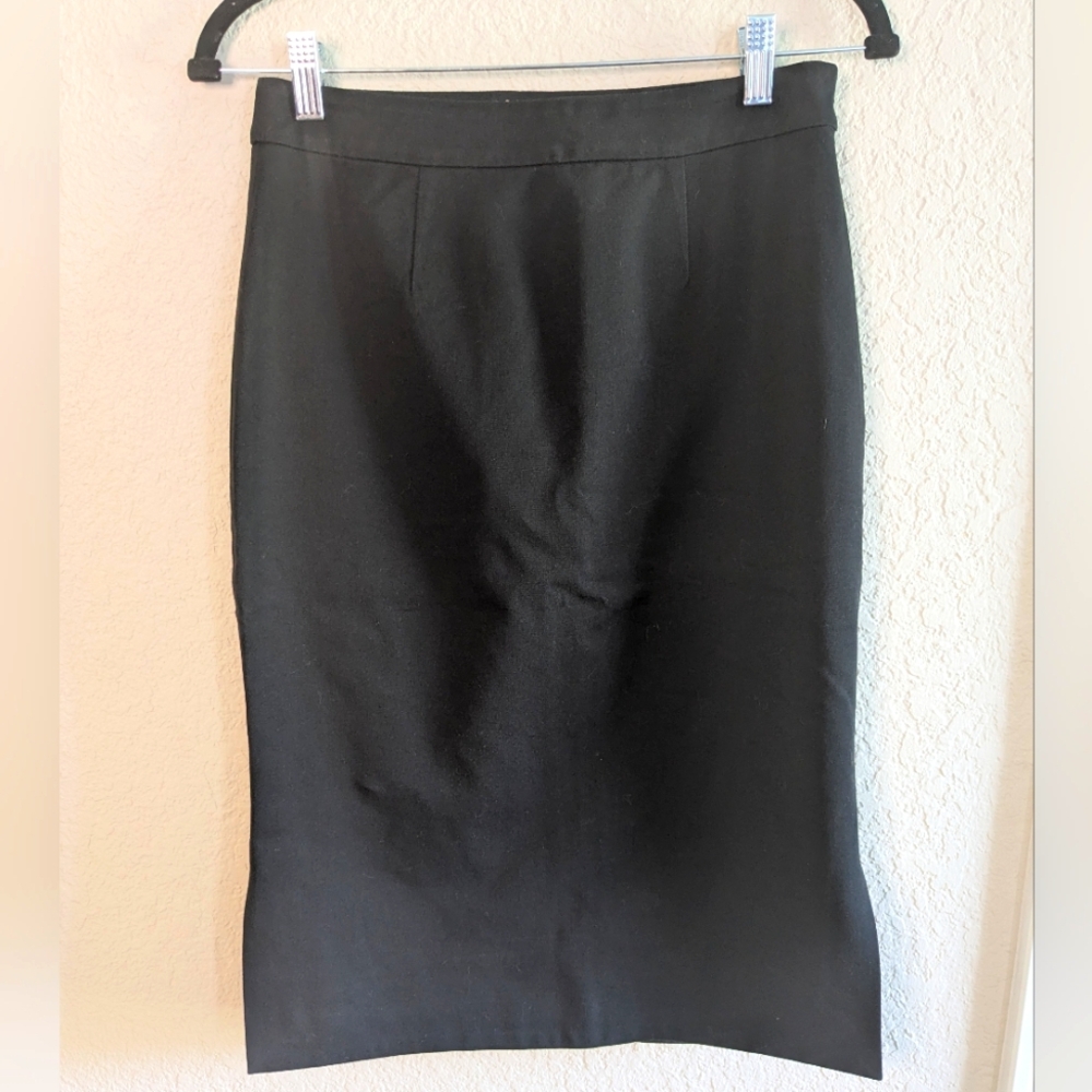 Anthropologie The Essential Pencil Skirt Woven Black Side Zip Side Slits Office